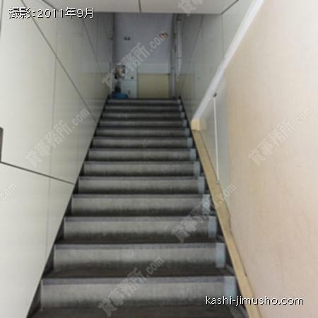 エントランス 