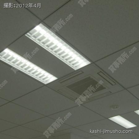  この坪数では希少なグリッド天井