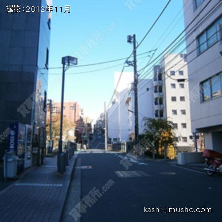 ビル前より ビル前より