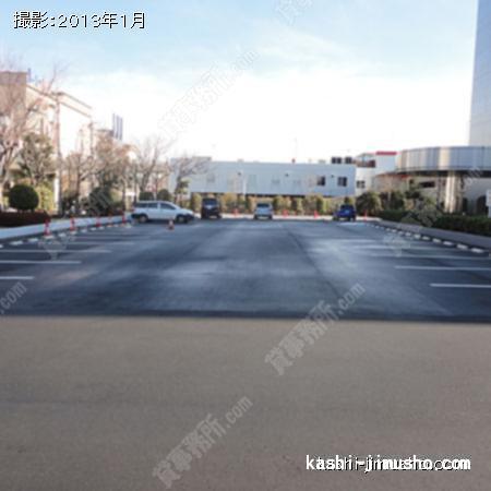 平面駐車場