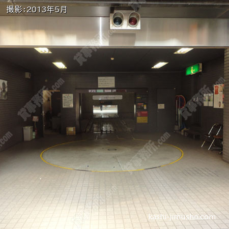 ビル機械式駐車場 ビル機械式駐車場