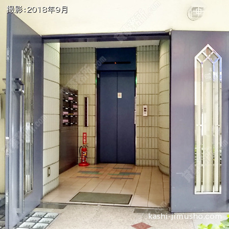 ビル入口