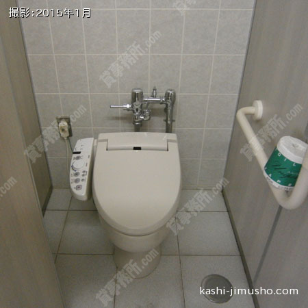 男性トイレ②