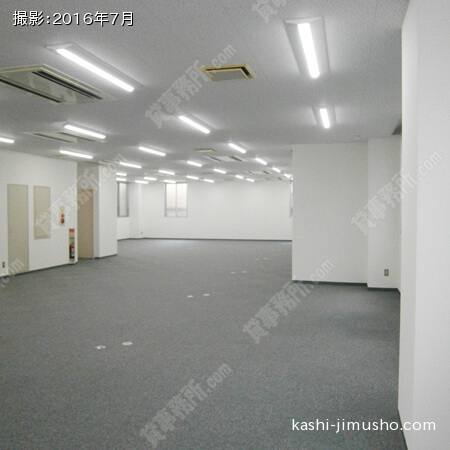 1階貸室内