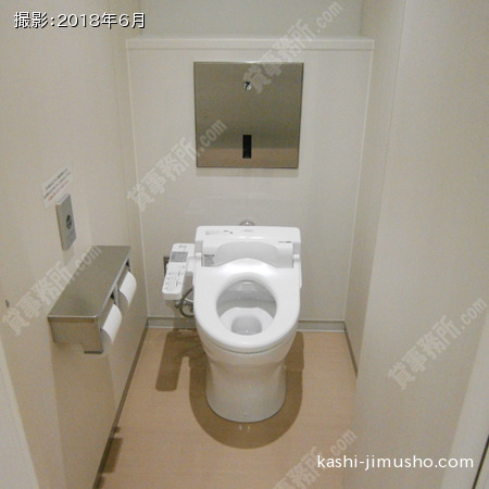 男性トイレ
