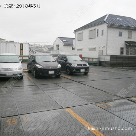 平面駐車場
