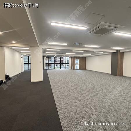 貸室内(4階) 貸室内(4階)