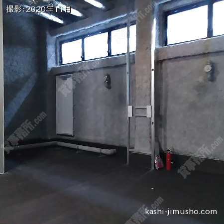 貸室内(2階33.01坪）