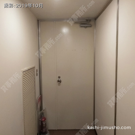 貸室入口(8階801号室)
