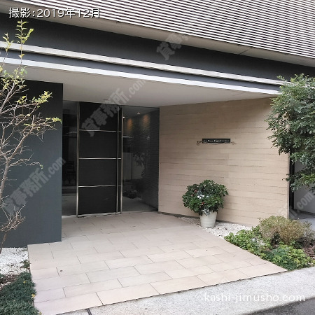 建物入口