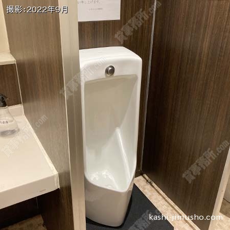 男性トイレ