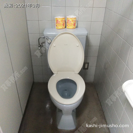 男性トイレ