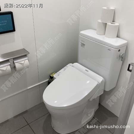 男性トイレ