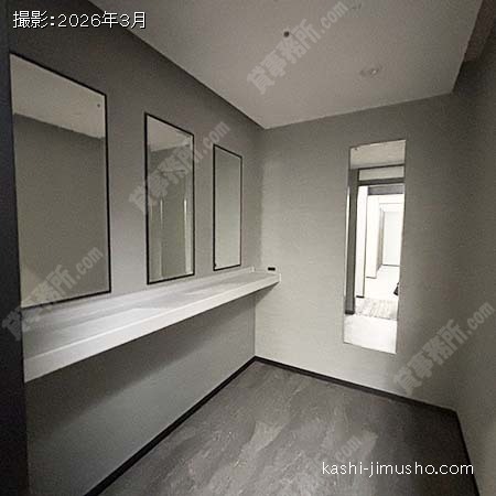 女性トイレ 女性トイレ