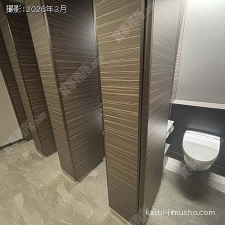 女性トイレ 女性トイレ