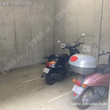 バイク置場