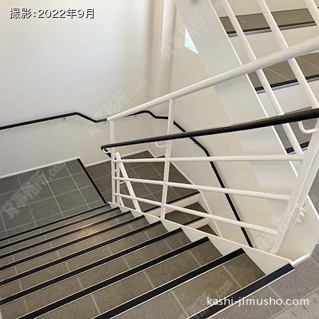 共用階段