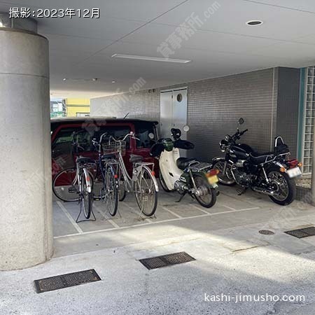 駐輪場
