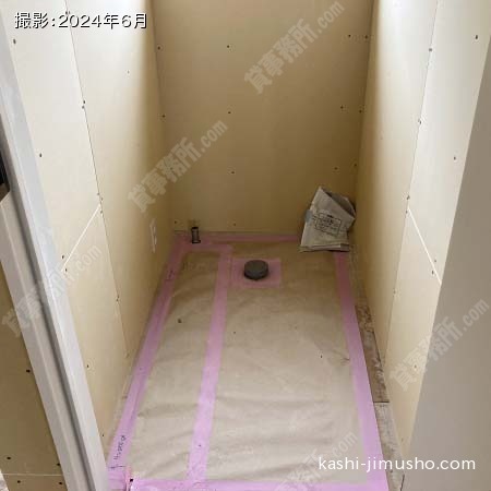 貸室内(2階203号室)