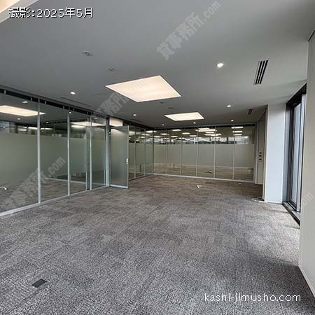 貸室内(8階)