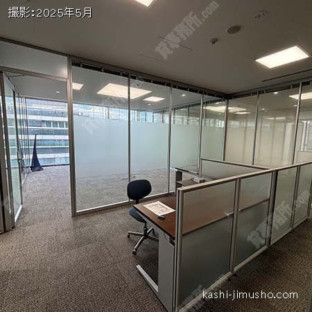 貸室内(8階)