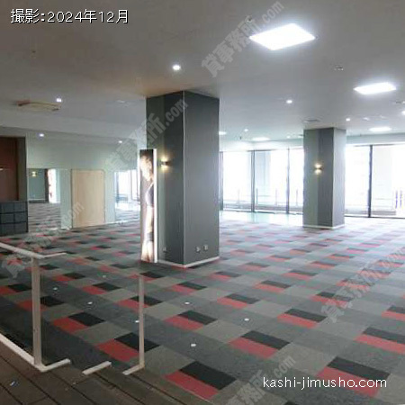 貸室内(3階）