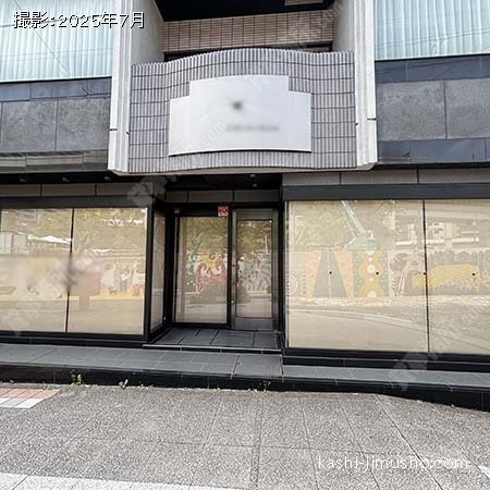 貸室入口(1階）