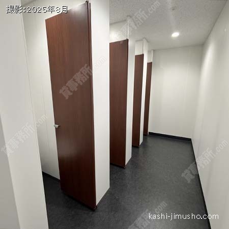 女性トイレ 女性トイレ