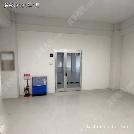 貸室入口(3階308・309) 貸室入口(3階308・309)