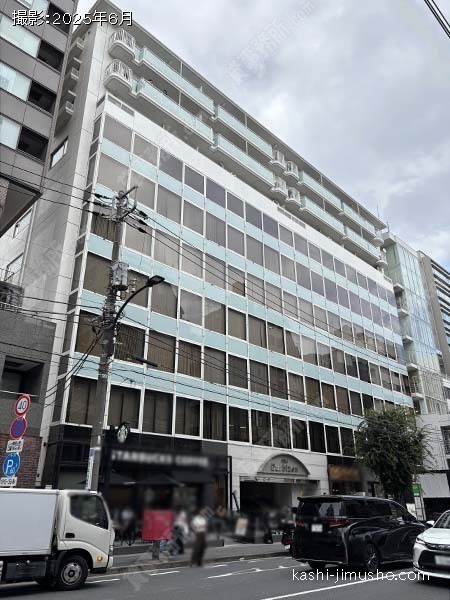 Barbizon104の外観