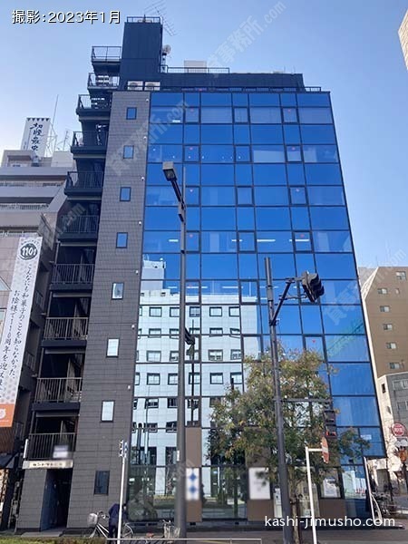 ル・グラシエルBLDG 80の外観