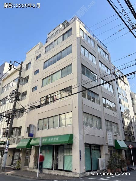 渡辺一二堂ビルの外観