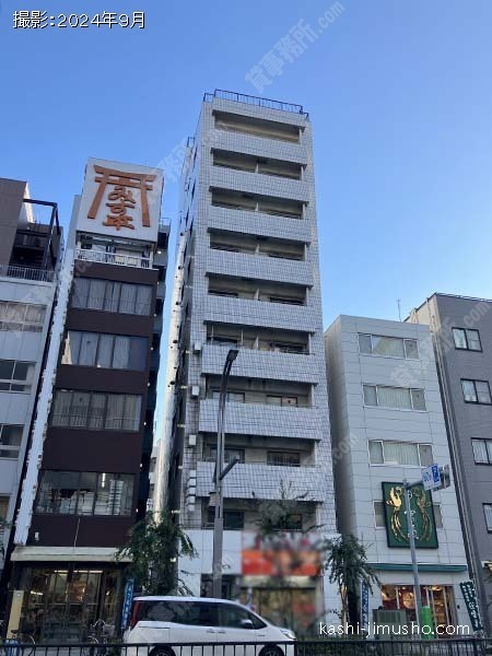 吉延ビルの外観