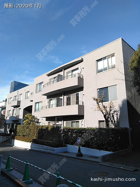 アロープラザ原宿の外観