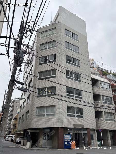 伊藤ビルの外観