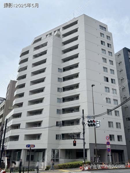護国寺ロイアルハイツの外観