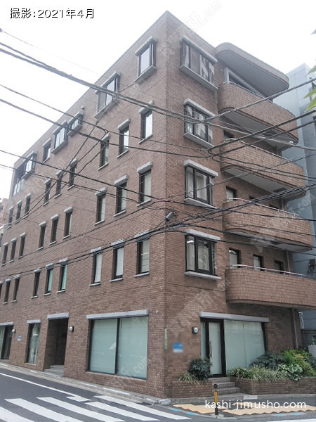 天野ビル本館の外観