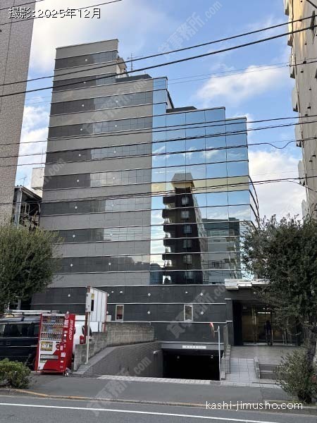 牛込食糧ビルの外観