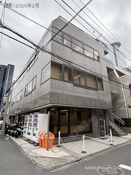 カメリアビルの外観