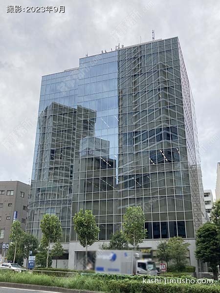 白金高輪ステーションビルの外観