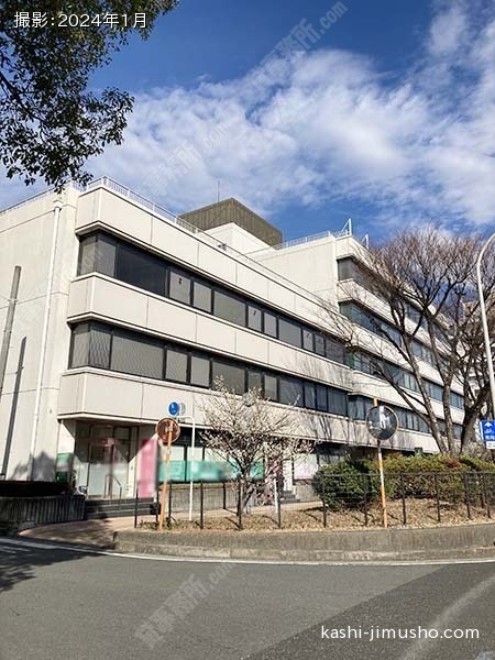 江戸徳ビルの外観