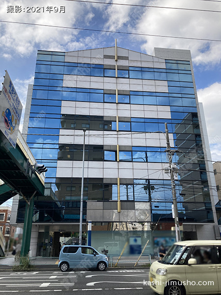 浜銀弘明寺ビルの外観