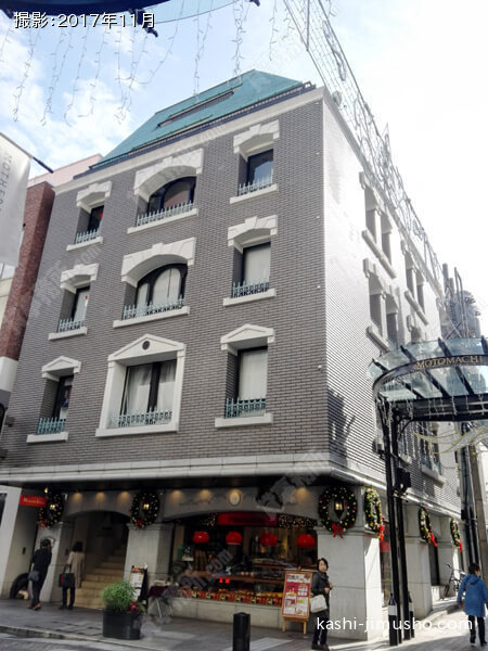 ポンパドウル元町本店ビルの外観