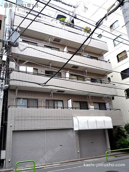 SKビルの外観