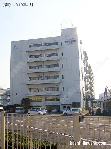 安田守屋町A号ビルの外観
