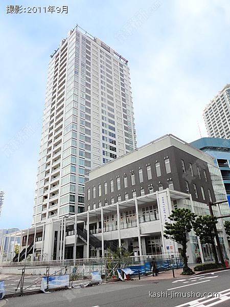 横浜ポートサイドプレイスの外観