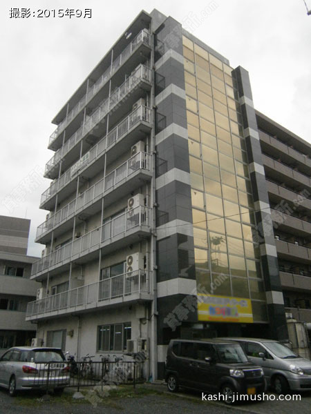 シャンロック石井ビルの外観