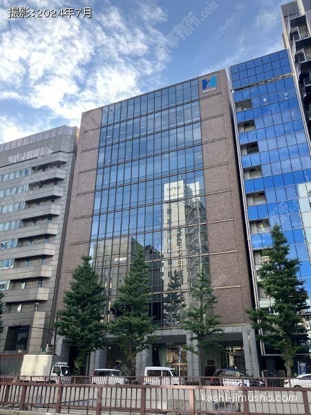 ヒューリック銀座三丁目ビルの外観