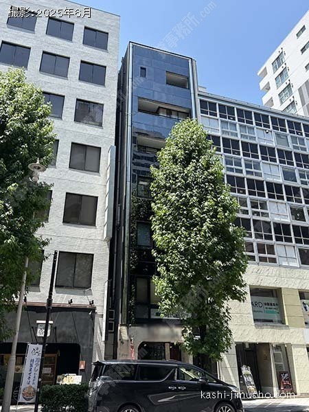 青山ビルの外観