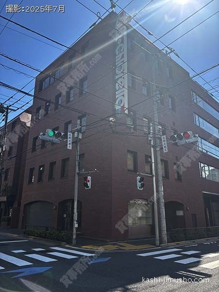 サン・クロレラビルの外観